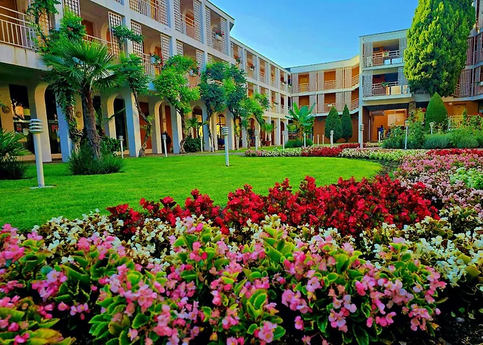 несебър бийч Szálloda 4*